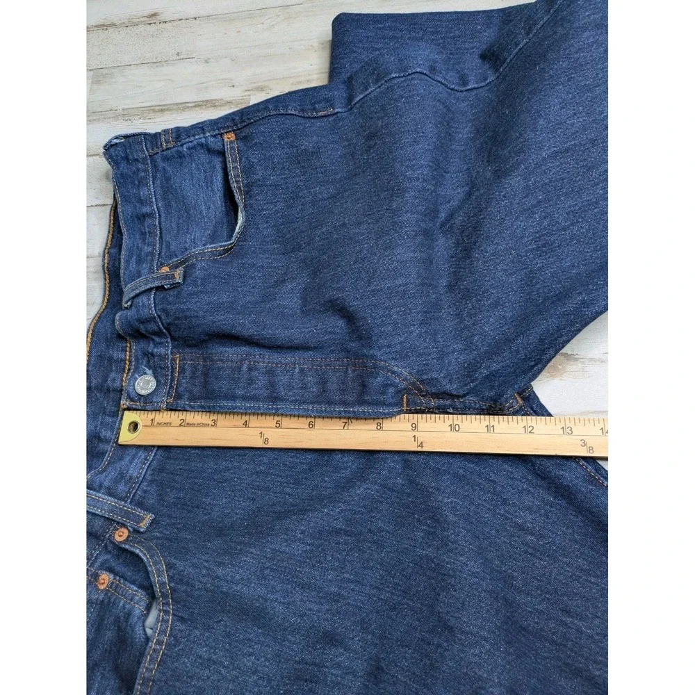 Levis 501 Jeans Mens 38x32 Blue Denim Original Fit Straight Button Fly Dark Wash